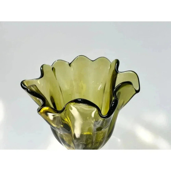 MCM Avocado Green Ruffled Blown Glass Pedestal Compote Candy Dish | Bowl - Picture 4 of 10